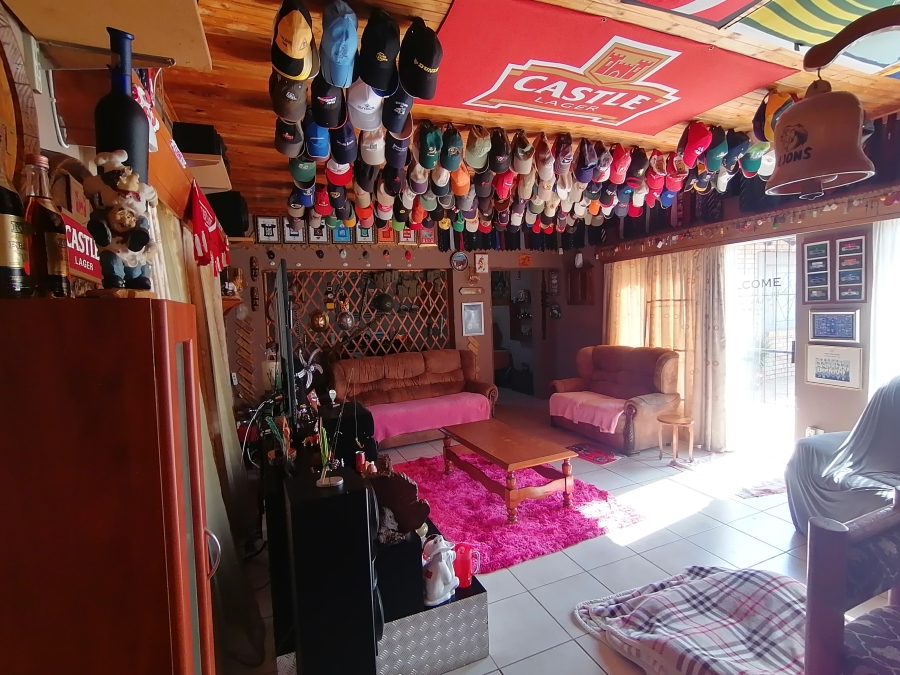 4 Bedroom Property for Sale in Stilfontein Ext 4 North West